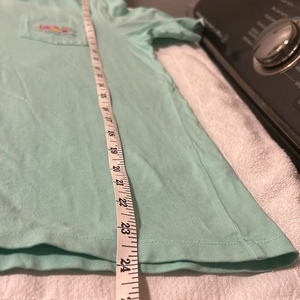 Vineyard vines, T-shirt, child’s large.